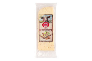 Сыр 50.2% с орехом из цельного молока 3мес выдержки Мукко м/у 170г