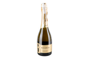 Напиток алкогольный 0.75л 10.5% белый полусладкий сильногазированный Classic Bolgrad бут