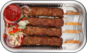Люля-кебаб із яловичини з соусом сацебелі