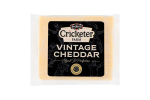 Сир Cricketers Farm Чедер витриманий 55%