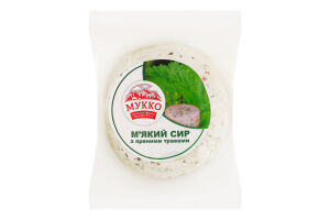 Сыр 49.2% мягкий с пряными травами Мукко кг