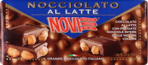 Шоколад молочний Novi з цільним фундуком