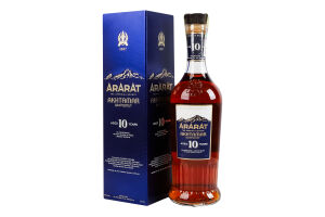 Бренди 500мл 40% армянский Akhtamar Ararat к/у