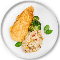 Рис з овочами та курячим битком