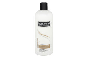 TRESemme Luxurious Moisture Conditioner Moisture Rich
