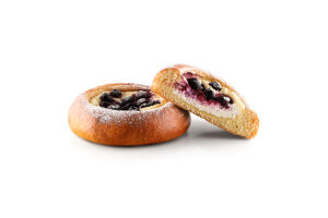 Ватрушка з ягодами 100г