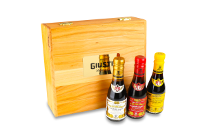 Набір оцтів Giuseppe Giusti 2-3-4 медалі