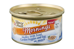 Fancy Feast Mornings Medley with Trout, Garden Veggies and Egg in Sauce Gourmet Cat Food