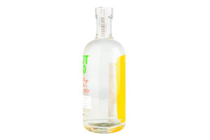 Водка 700мл 38% ароматизированная со вкусом манго Mango Absolut бут