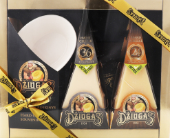 Набір Сир Делікат 24місяці витримки 40% 180г+Сир Гурме 36місяців витримки 40% 180г+Чаша д/бальзамічного оцту Джюгас