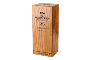 Виски 43% 0.7л односолодовый шотландский 25 лет Sherry oak The Macallan к/у
