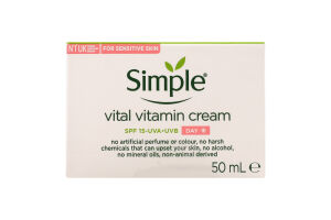 Крем для обличчя денний вітамінний SPF15 Simple 50мл