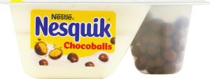 Йогурт 4.9% зі злаковими кульками в шоколадній глазурі Nesquik ст 120г