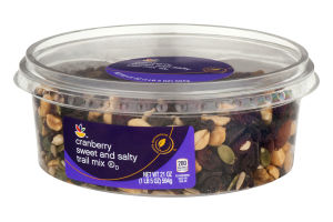 Ahold Trail Mix Cranberry Sweet and Salty