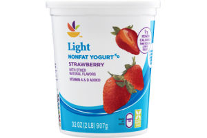 Ahold Light Nonfat Yogurt Strawberry