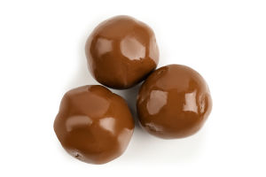 Фундук в молочному шоколаді