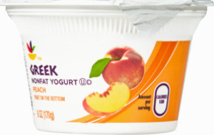 Ahold Greek Peach Fruit on the Bottom Nonfat Yogurt