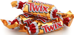 Печенье песочное с карамелью покрытое молочным шоколадом Twix кг