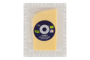 Сир 50% твердий органічний Чеддер особливий Organic Milk в/у 130г