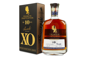 Бренди 0.5л 40% армянский марочный 10 лет Frunzik Mkrtchyan PBF к/у