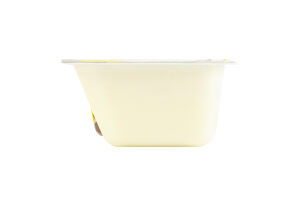 Йогурт 4.9% зі злаковими кульками в шоколадній глазурі Nesquik ст 120г