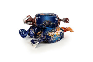 Цукерки глазуровані кондитерською глазур'ю Асорті Amanti м/у 0.4кг