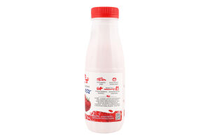 Йогурт 2.5% Клубничный Villa Milk п/бут 300г