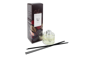 Диффузор ароматический 85мл Черная ваниль Sabrise 1шт