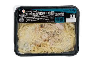 Ahold Fettuccine Spinach Alfredo with Chicken