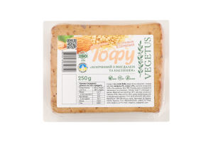 Тофу копченый с миндалем, сезамом и семенами подсолнуха Vegetus в/у 250г