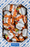 Цукерка глазурована з волоським горіхом Apricot Lipski кг