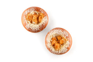 Булочка з манго 100г