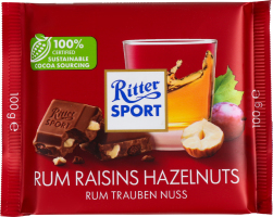 Шоколад з ромом родзинками та горіхами Ritter Sport 100г