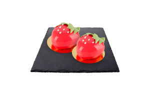 Тістечко Полуниця в шоколаді