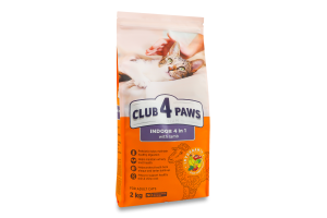 Корм сухой полнорационный для взрослых котов живущих в помещении С ягненком 4в1 Premium Club 4 Paws м/у 2кг