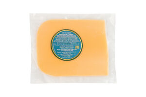 Сыр 45% твердый фермерский Чеддер Villa Milk кг