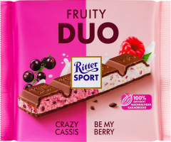 Шоколад молочный с начинкой с обезжиренным йогуртом и черной смородиной Fruity Duo Ritter Sport м/у 218г