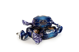 Цукерки глазуровані кондитерською глазур'ю Чорнослив з волоським горіхом Amanti кг