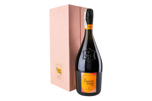 Шампанское 0.75л 12.5% розовое брют La Grande Dame 2015 Veuve Clicquot к/у