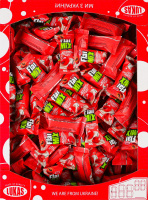 Цукерки глазуровані кондитерською глазур'ю з желейно-збивним корпусом зі смаком вишневого чізкейку Flaimix Lukas кг