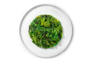 Салат азіатський з деревними грибами та маринованими водоростями Лінія Смаку кг