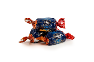 Конфеты глазированные кондитерской глазурью Курага с грецким орехом Amanti кг