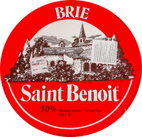 Сир 50% м'який Брі Saint Benoit кг