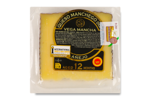 Сыр 55% выдержка 10-12мес Манчего DOP Vega Mancha в/у 0.15кг