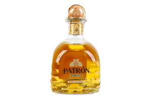 Текила 0.7л 40% Anejo Patron бут