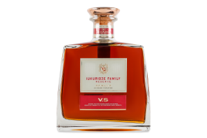 Коньяк 0.7л 40% ординарный 3 звезды V.S Iukuridze Family Reserve Shabo бут