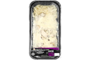 Ahold Fettuccine Spinach Alfredo with Chicken