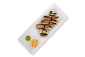 Ролл Филадельфия с угрем в кунжуте Dark Kitchen