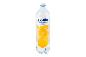 Вода мінеральна слабогазована зі смаком лимону Akvile п/пл 1.5л