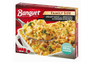 Banquet Creamy Sauce with Broccoli & Chicken Over Rice Family Size